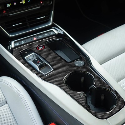 Passend für Audi RS e-tron GT 2023 Carbon-Zierblende Getriebeschaltpanel Schwarz
