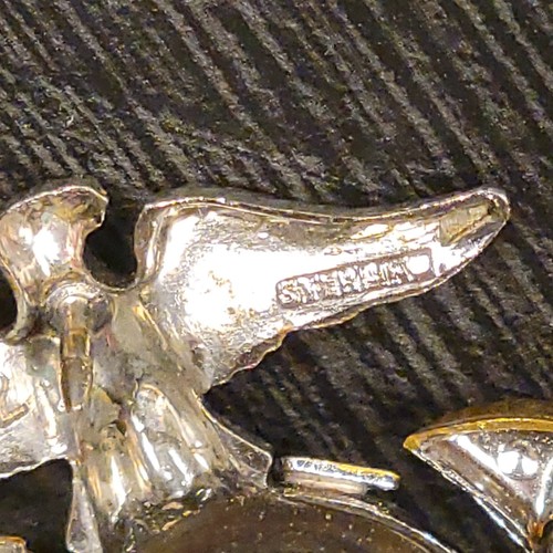 Vietnam War Sterling USMC Marine Officer EGA Hat Badge EAGLE GLOBE ANCHOR - Picture 3 of 12