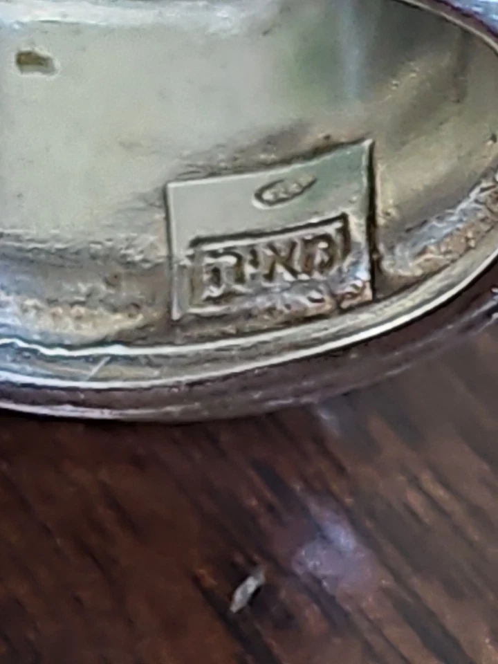 Hand Made .925 Sterling Silver Spinner Ring. Size 6.5. Makers Signature - Image 4 of 4