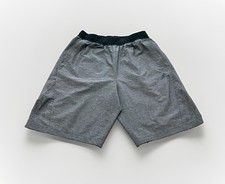 Adidas Axis Woven Hybrid Men s size Medium Shorts 9.5 Heather Gray