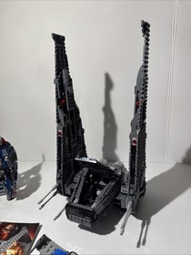 LEGO Star Wars: Kylo Ren's Command Shuttle (75104) Kylo Ren minifigure + 4 more