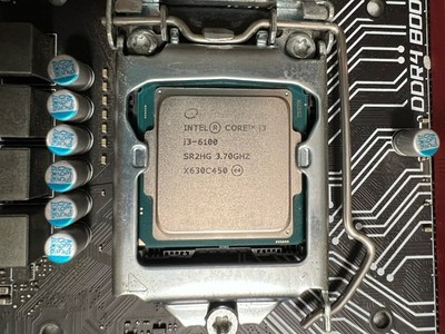 MSI H110M GAMING Motherboard LGA 1151 + Intel Core i3-6100 3.70GHz