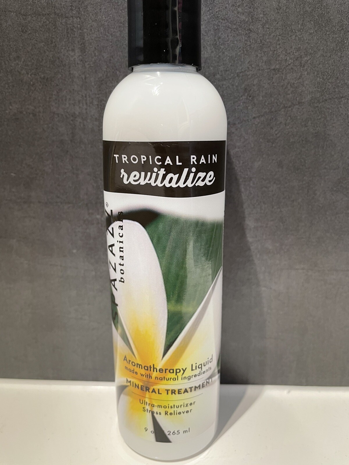 SPAZAZZ SPA & BATH ELIXIRS TROPICAL RAIN RIVTALIZE AROMATHERAPY LIQUID 9 oz