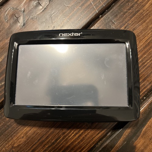 Nextar Q4-04 Q4 Automotive Satellite Navigation System GPS + MP3 Player  - Picture 1 of 2