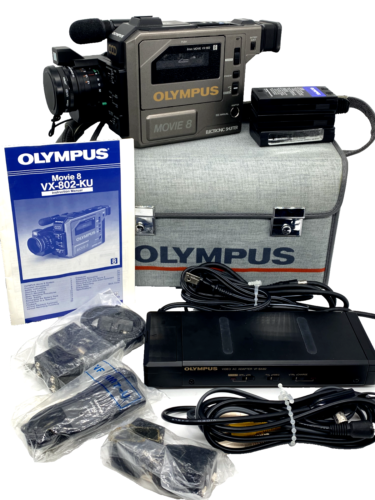 Olympus VX-802 8mm Movie Video Camcorder w/VF-BA82 AC Adapter Hub Tested Working - Afbeelding 1 van 17