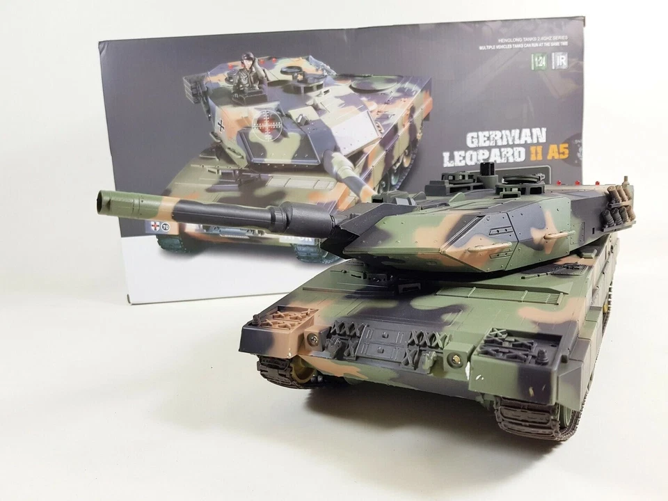 Remote Control Battle Tank RC BB Firing Leopard Turret Sound Lights 14+ UK - Image 2 of 4