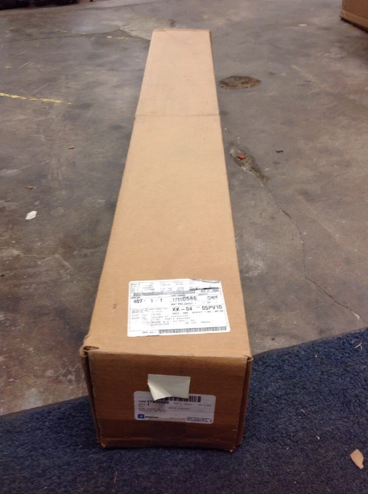 Alfombrilla de revestimiento de área de carga 17800586 NUEVA GM OEM Foto 2 de 2