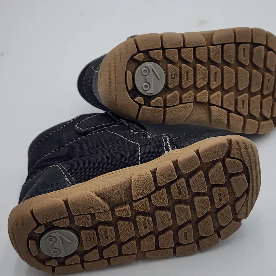 Tênis SEE Kai Run Basics masculino infantil Quinn preto tamanho 5 - Imagem 4 de 4