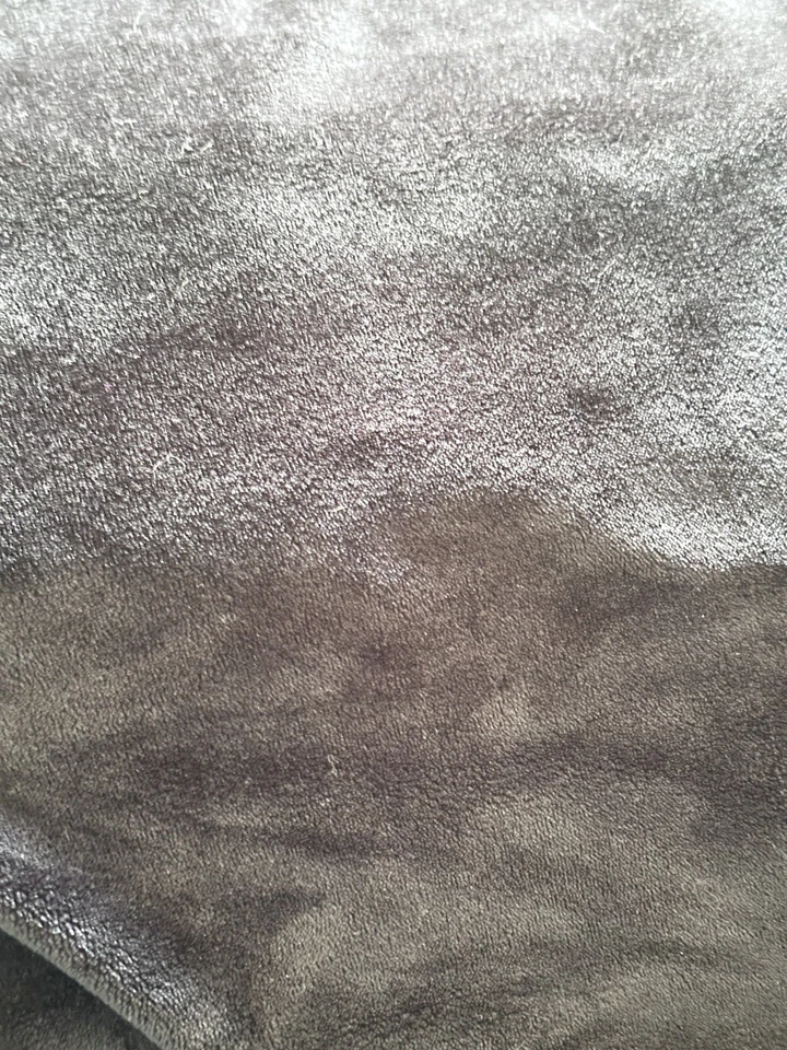 Cobertor de pelúcia decorativo Kate Spade preto jato luxo 52”x74” duplo macio - Imagem 3 de 4