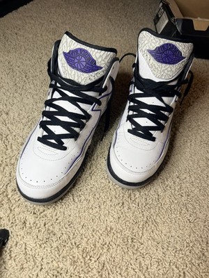 Size 10 Air Jordan 2 Retro Concord. 395718-153 White Concord