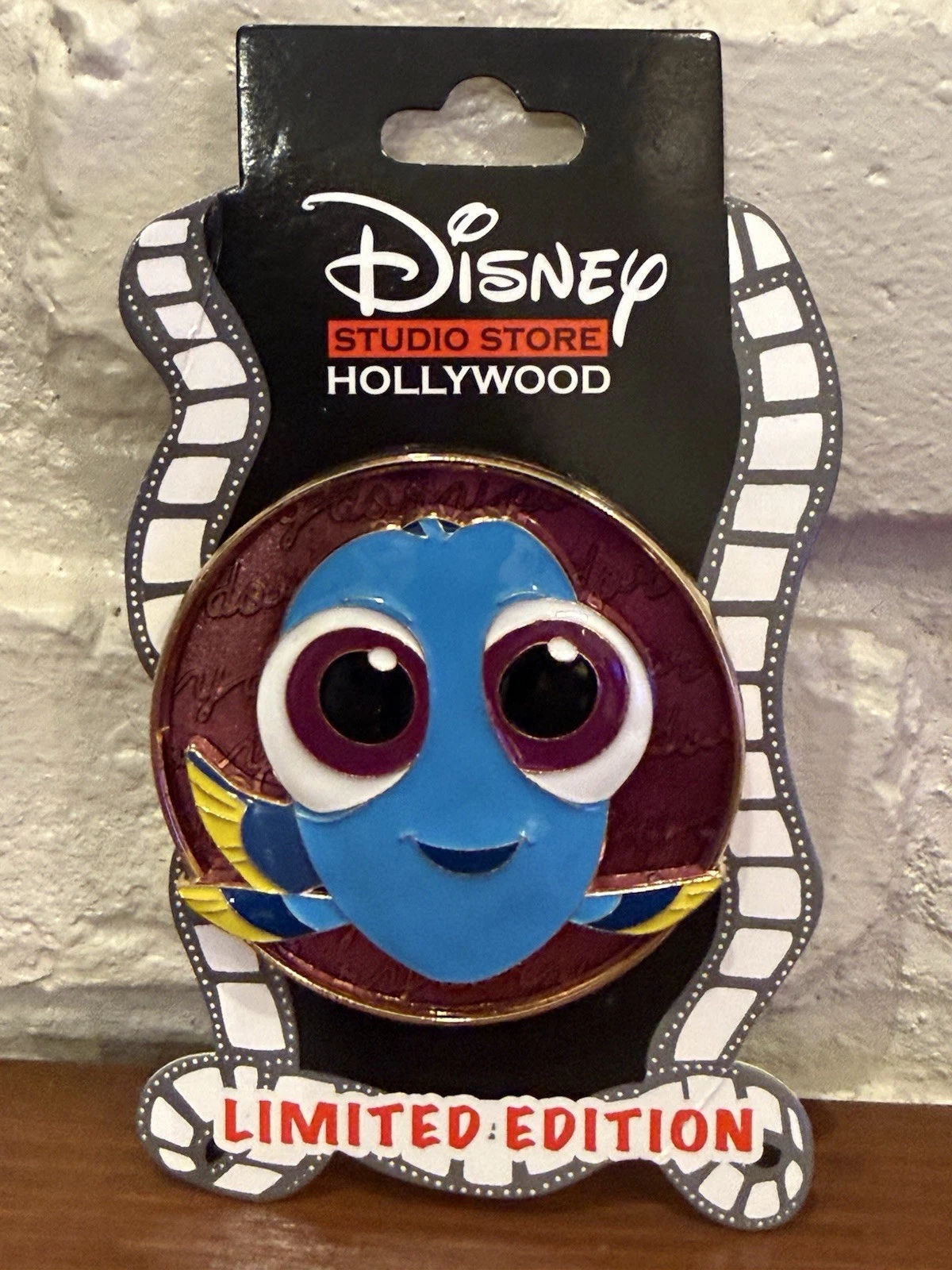 Disney Pin #150302 DSSH DSF - Baby Dory Finding Dory - Cursive Cutie - D23 LE400