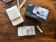 Barley Used - Samsung GALAXY Smart Camera 2 EK-GC200- WHITE with Crossbody Case