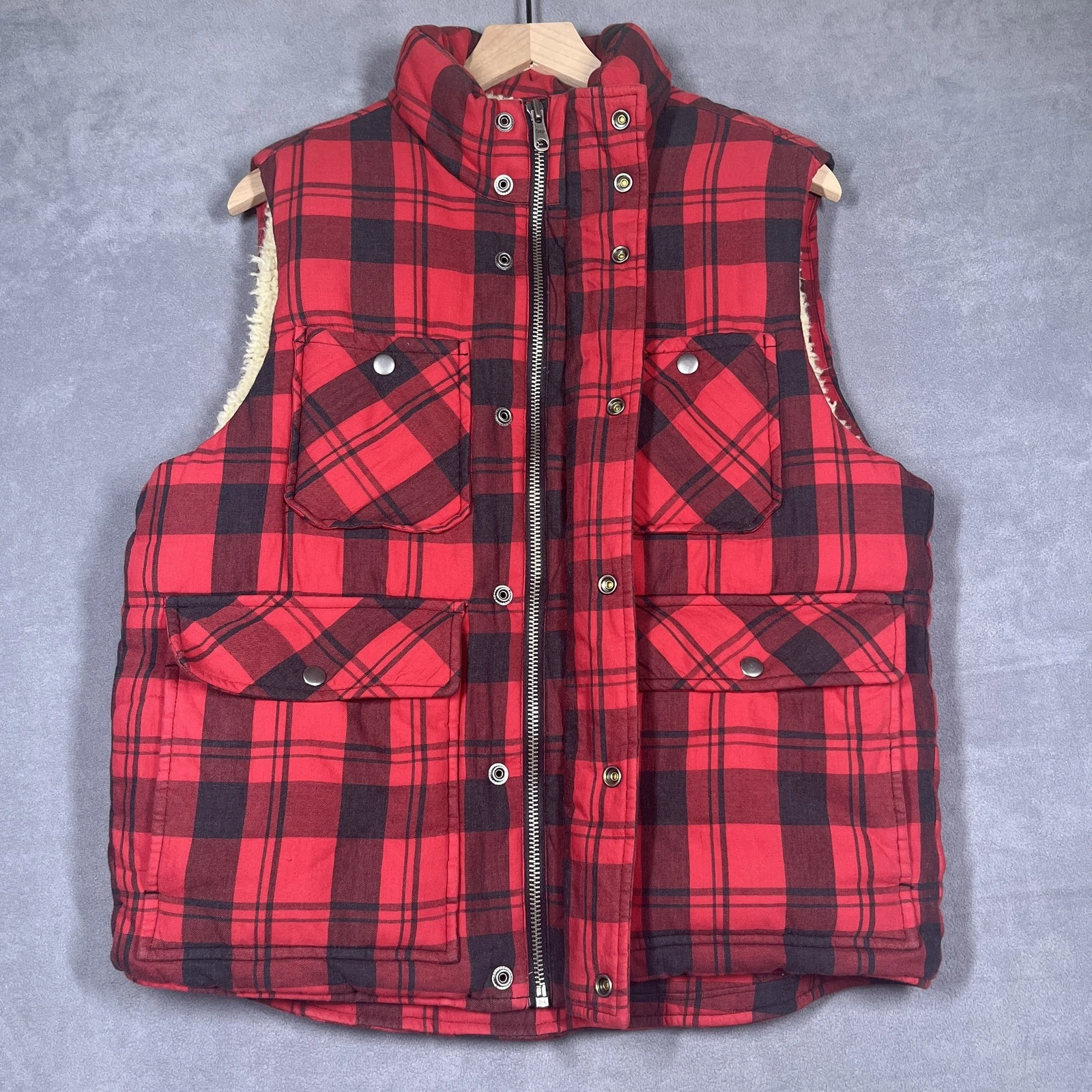 Gap Vest Mens Large Red Black Plaid Sherpa Lined Puffer Outdoor Workwear
