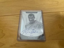 2017 Panini Nobility Soccer Cards 12