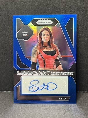Lita Auto 2024 Panini Prizm WWE Legendary Signatures Blue 49/49 Bookend