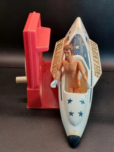 Vintage 1973 Evel Knievel Canon Sky Cycle Rocket w/ Red Energizer Launcher