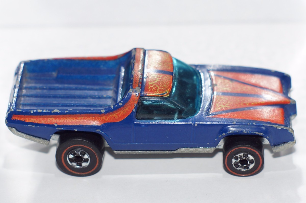 ORIGINAL 1974 Hot Wheels Redline - Breakaway Bucket - Flying