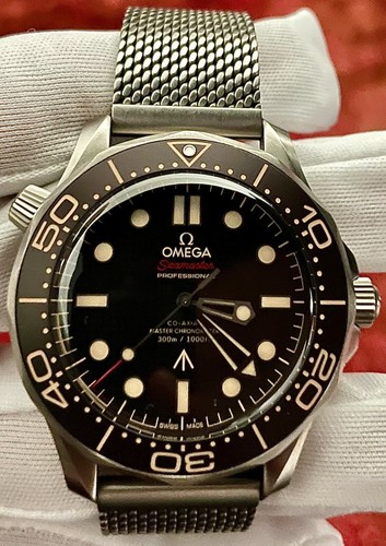 OMEGA Seamaster Diver 300M 007 No Time 