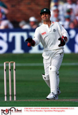 Steve Rhodes Worcestershire CCC Old Player Cricket Photo