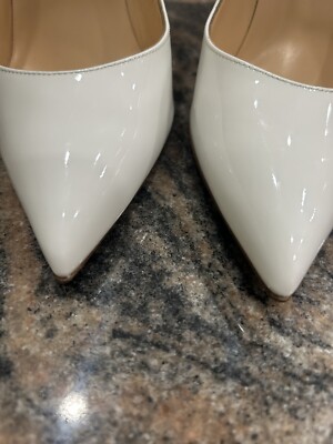 Christian Louboutin Hot Chick 100 Patent Leather Pointed toe Pumps