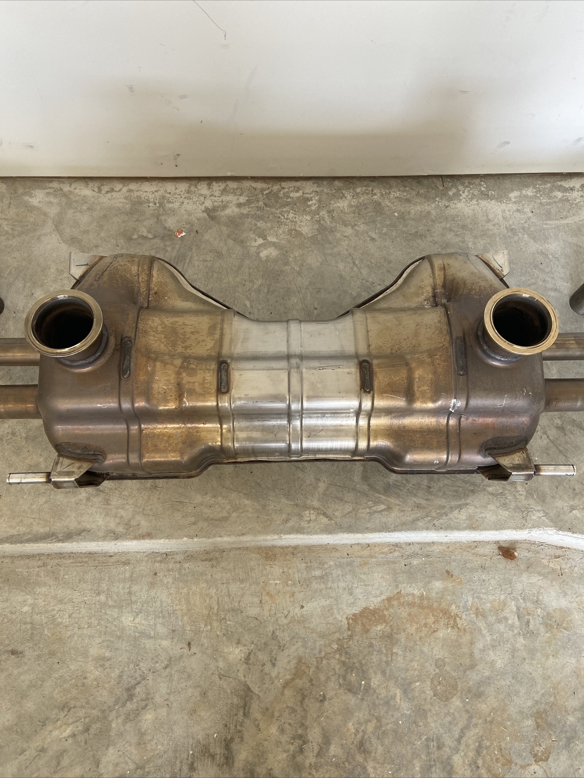 LAMBORGHINI BOYSEN MUFFLER 4T0251609 2015 2016 OEM 