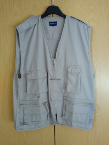 Gilet Basic sottogiacca uomo Tg L beige sportivo multitasche cerniera nuovo  | eBay