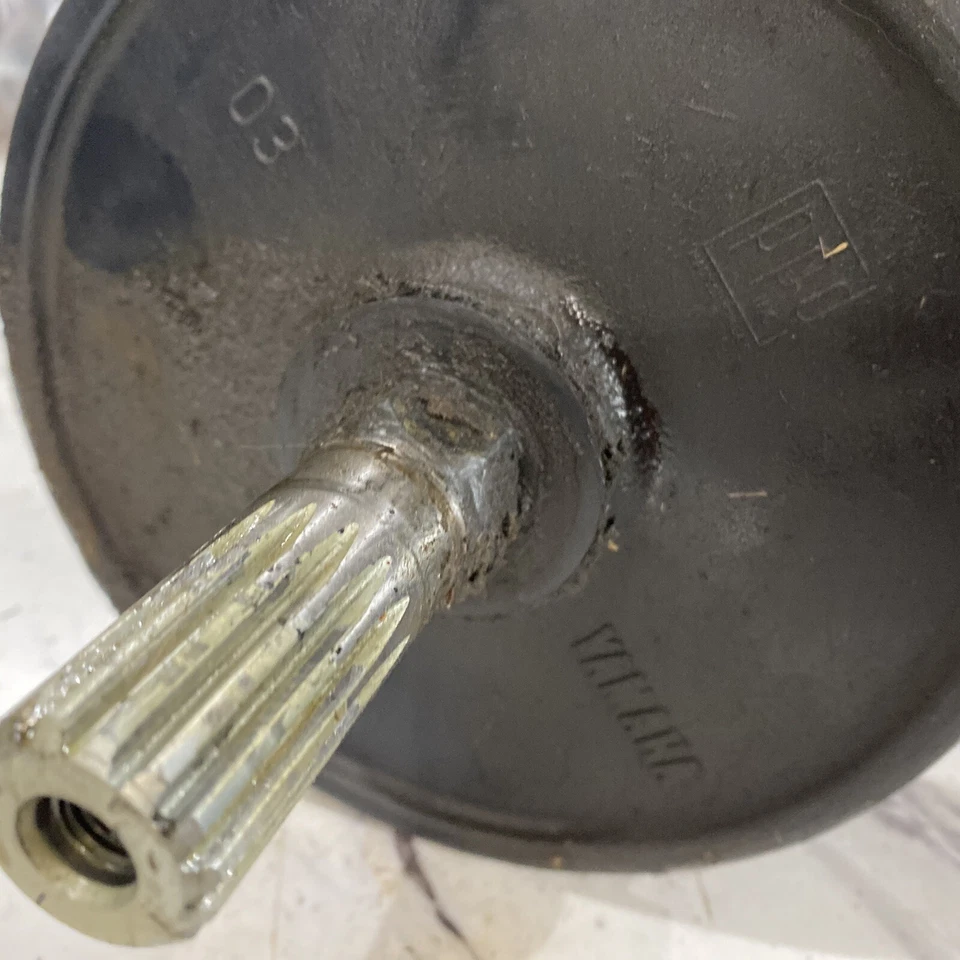 Yamaha VMAX Dx 600 1995 eje de oruga controladores 9 dientes bueno Foto 3 de 4