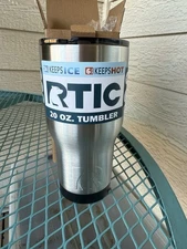 RTIC 20 oz Stainless Steel Tumbler. Hot/Cold Double Wall Vacuum Insulated. NEW.