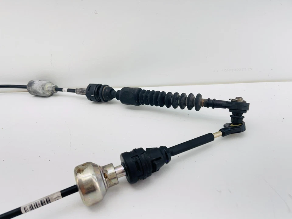 Cable de palanca de cambios de transmisión automática KIA CADENZA 2014-2016 FABRICANTE DE EQUIPOS ORIGINALES Foto 2 de 3