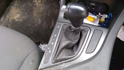 Automatic Transmission Floor Shifter Assembly Fits OPTIMAKIA 2014  1016740
