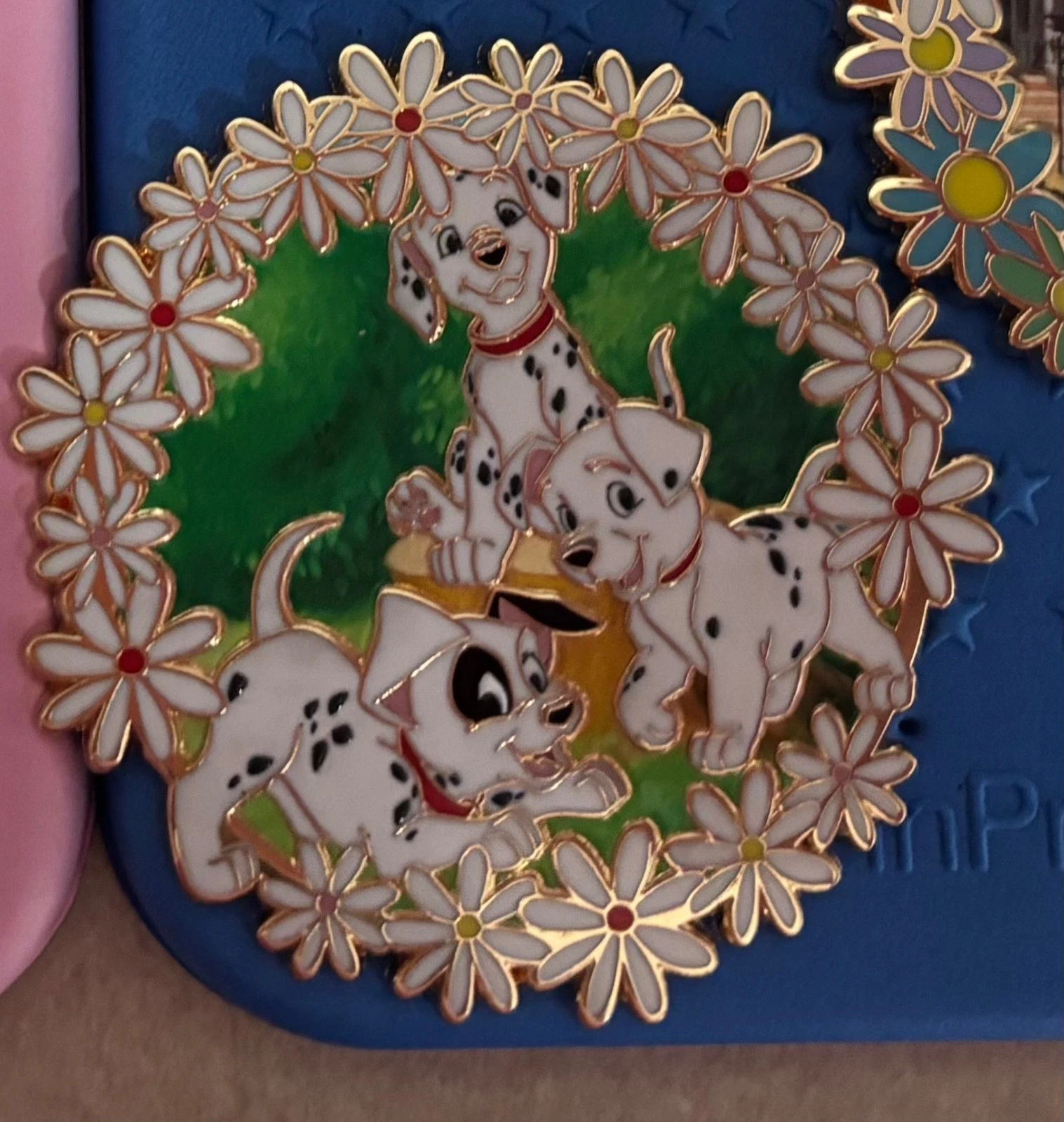 Disney Classics Once Upon a Royal Realm Mystery Trading Pin- 101 Dalmations