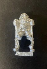 Games Workshop Citadel LE25 Tall Dwarf "Dwarf with inferiority complex" Unpainte