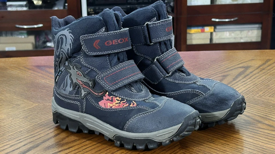 Geox Respira B1302S  Waterproof Snow Boots Glowing Dragon Kids Shoes Size 33/2US - Image 3 of 4