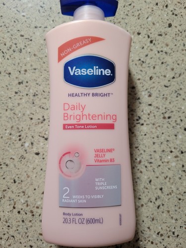Vaseline Healthy Bright Daily Brightening Even Tone Lotion 20.3oz Discontinued - Picture 2 of 8