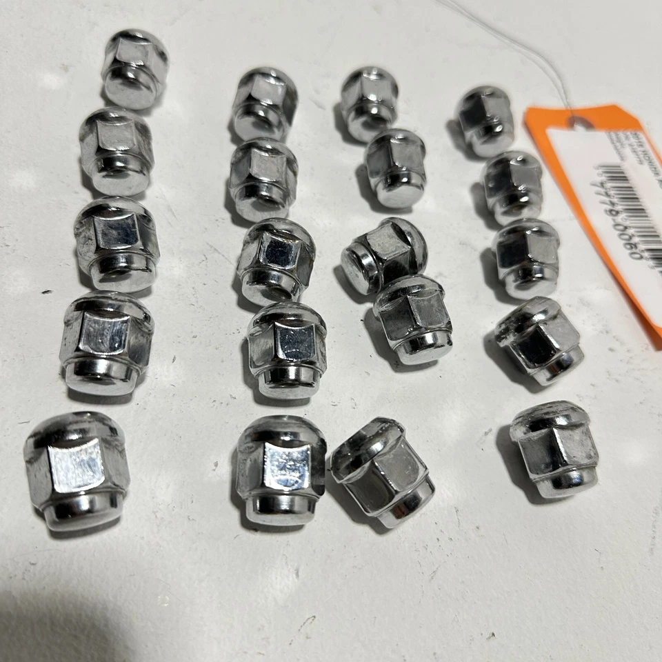 Juego completo de 20 tuercas de rueda cromadas Honda Accord 2018-2020 OEM Foto 2 de 4