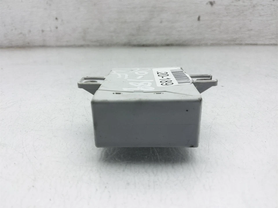 Transmissor de entrada sem chave 2003 2004 2005 2006 BMW 330Ci 51-21-0-031-342 - Imagem 4 de 4