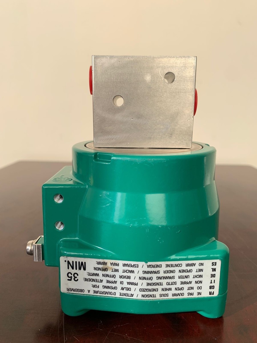 ASCO / Solenoid Valve / NFM12II / NFET83278202 / Volts 24DC / Pipe
