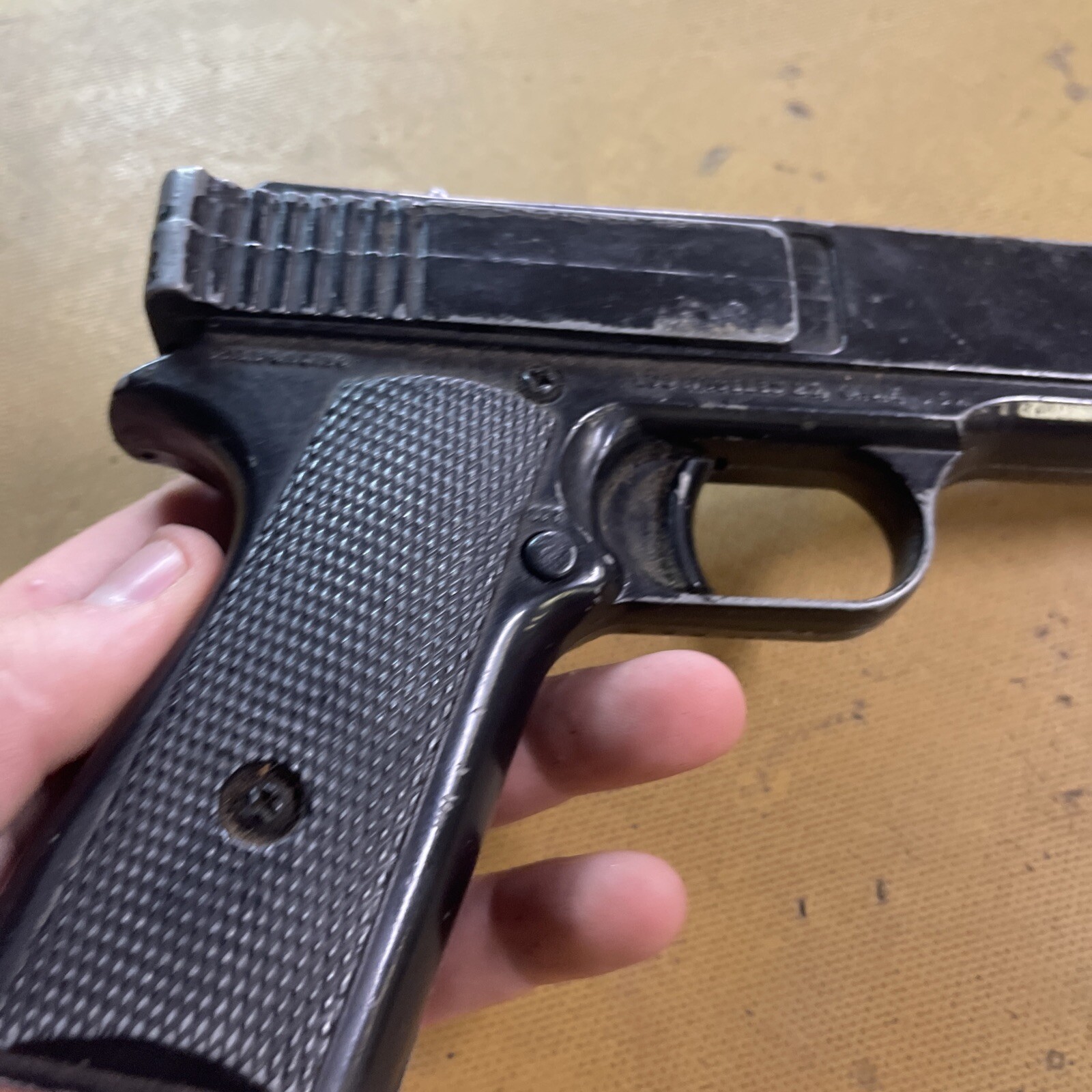 VTG. MARKSMAN PISTOL REPEATER .177 CAL BB PELLET AIR GUN 1911