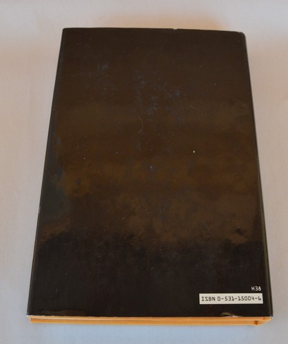 HCDJ c1986 The Emperor Charlemagne by Russell Chamberlain ISBN 0-531-15004-6 - Picture 5 of 8