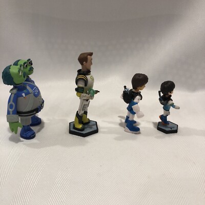 Disney Miles From Tomorrowland Lot Family And Tommy 2 Headed Alien