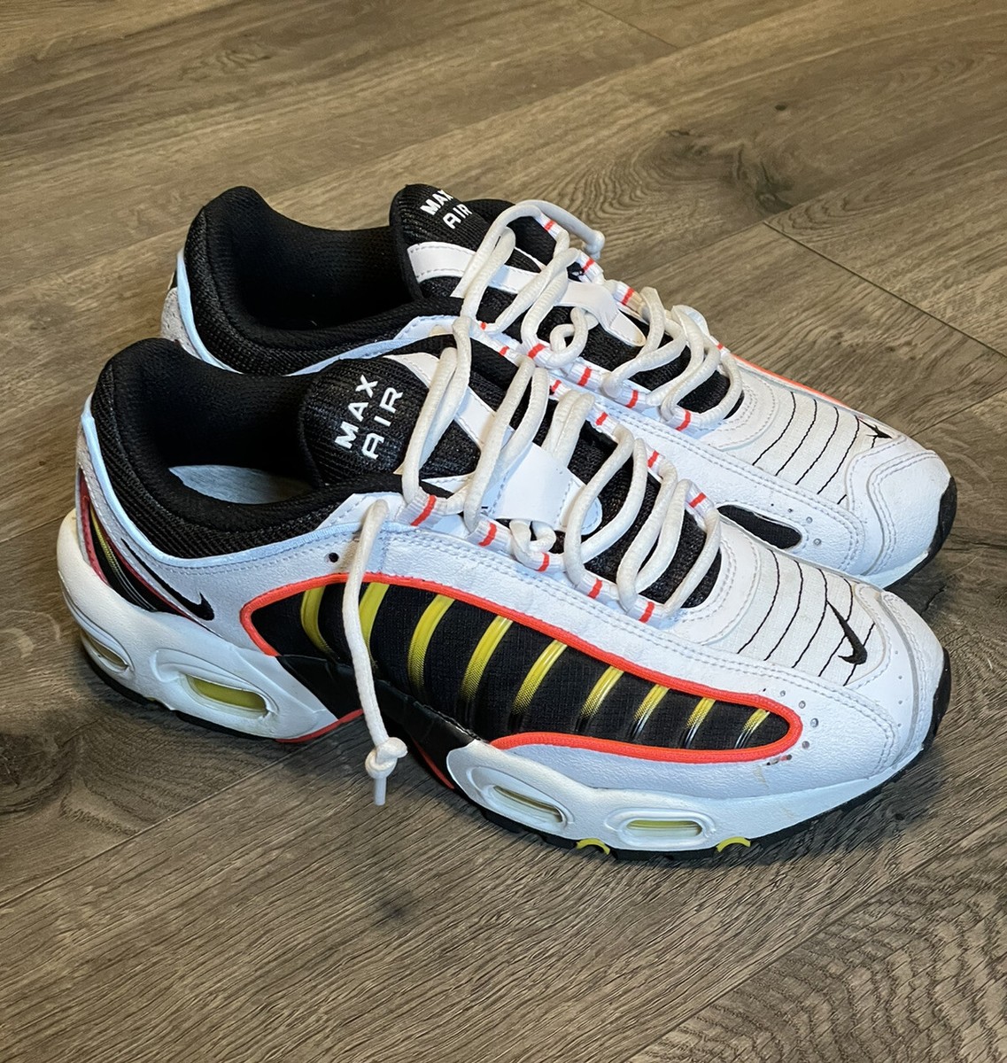 NIKE 2019 AIR MAX TAILWIND IV MEN'S SHOES AQ2567 109 SIZE 8 NIKE 2019 AIR MAX TAILWIND IV MEN'S SHOES AQ2567 109 SIZE 8