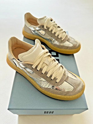 MOMA  Sneaker Silber  Gr: 36