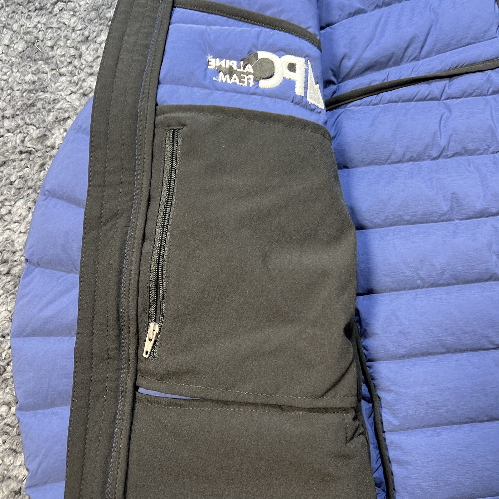 SYNC WOMEN'S  SMALL ENGINEERED DOWN JACKET - MAST… - image 10