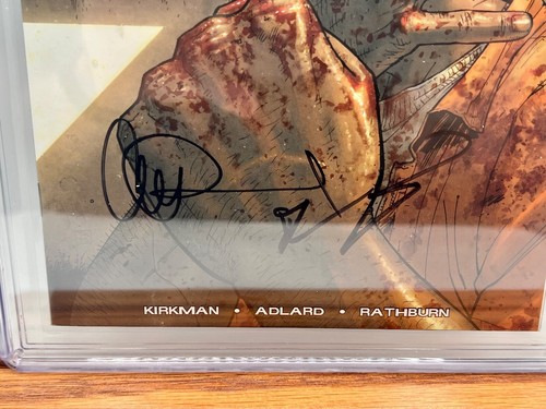 2005 The Walking Dead #23 CGC 9.8 SS Adlard/Kirkman Signed 2005 - Picture 3 of 5