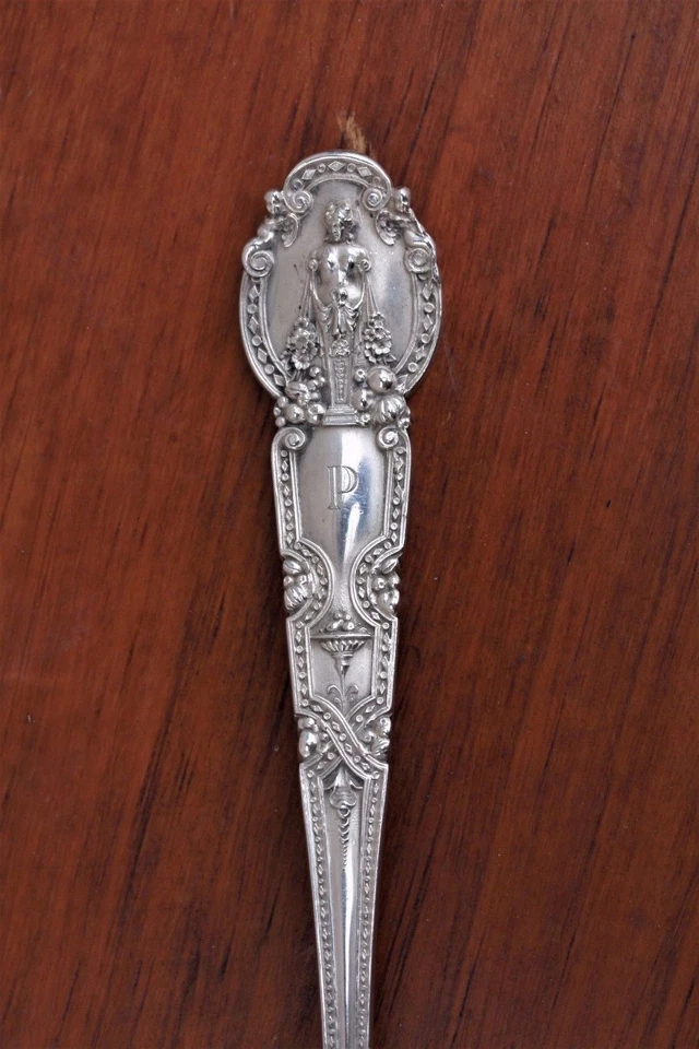 Tiffany & Company Sterling, patrón renacentista, rebanada de pescado 162 g raro Foto 3 de 4