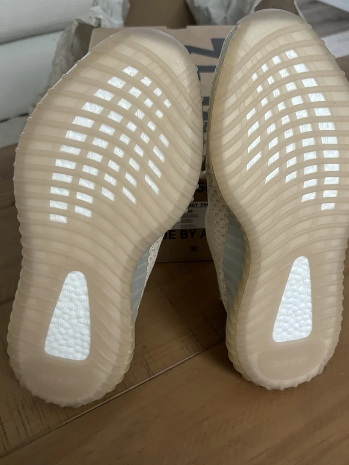 Adidas Yeezy Boost 350 V2 lino Foto 4 de 4
