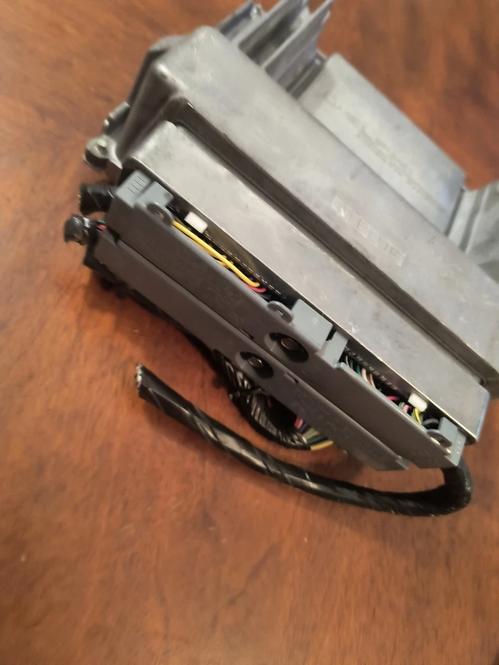 Chevrolet Venture 2003 módulo de control del motor Ecm 12583827 Foto 2 de 4