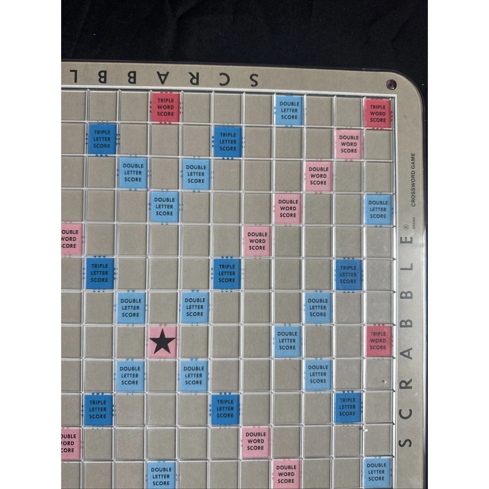 VTG Scrabble Game Deluxe Edition 1977 Rotating Crossword Turntable Board Only - Image 3 of 4