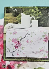 Milena Spill-proof Indoor Outdoor Table Runner 16"x72" | 40.6 cm x 183cm