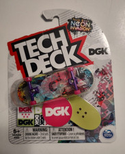 Tech Deck ULTRA RARE Neon Invasion DGK Fingerboard